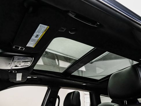 Used 2021 Jeep Grand Cherokee Trackhawk image 44