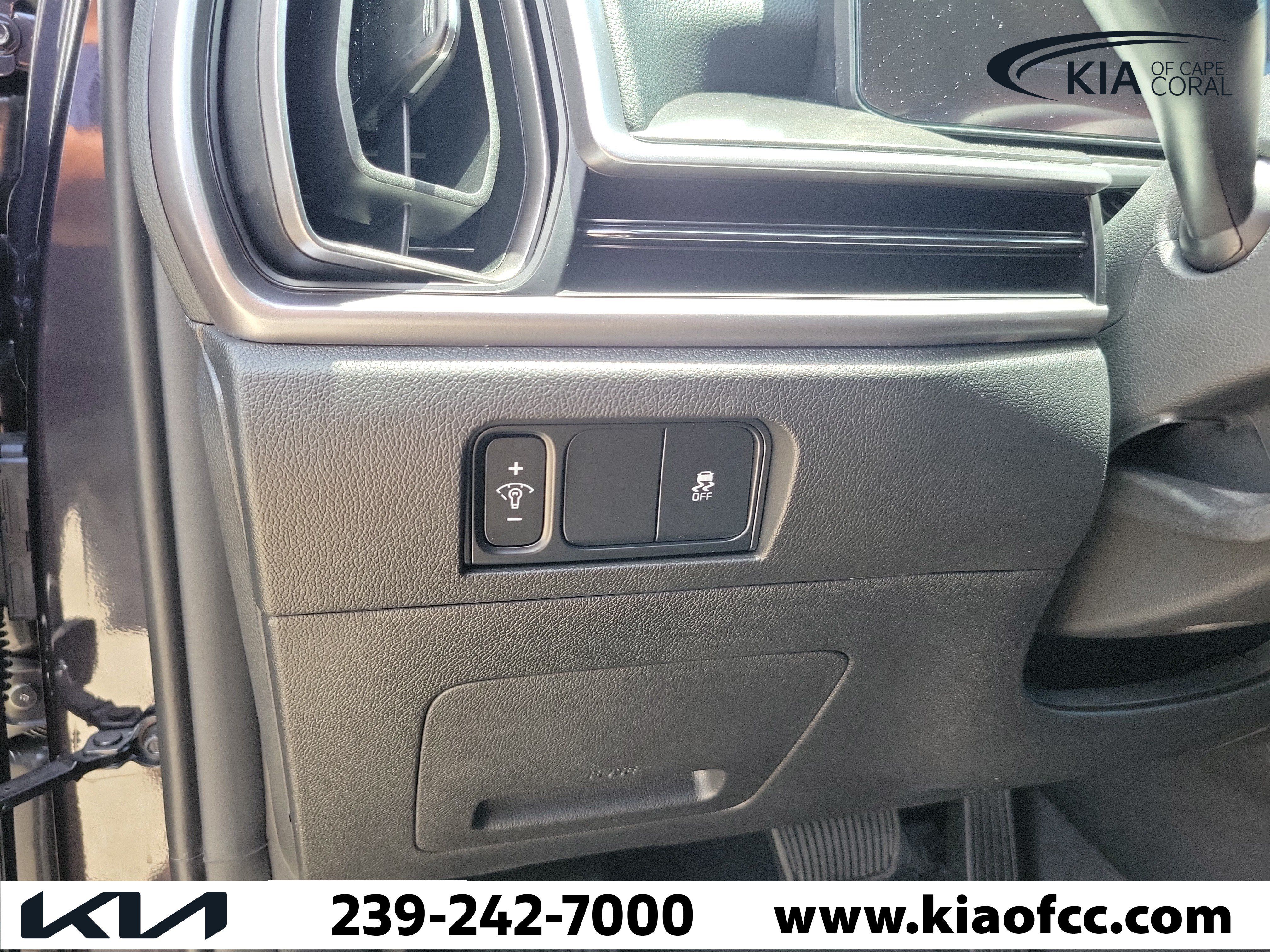 New 2026 Kia Sorento LX FWD image 21