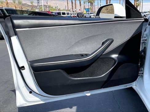 Used 2024 Tesla Model 3 Standard Range RWD image 21