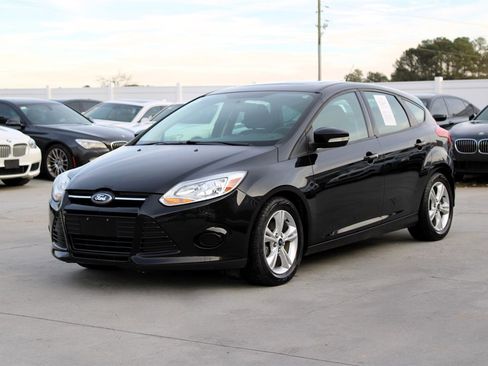 Used 2014 Ford Focus SE image 3