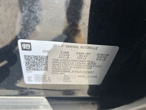 Used 2022 GMC Acadia SLT w/ Elevation Edition image 10