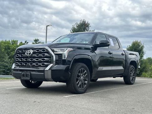 Used 2023 Toyota Tundra Platinum AWD/4WD image 19