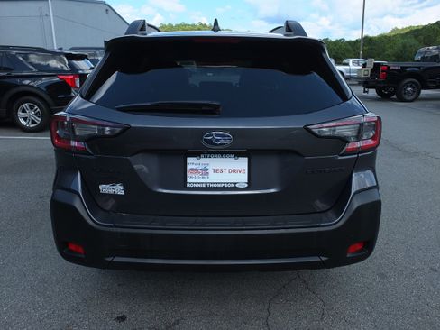Used 2023 Subaru Outback Onyx Edition image 4