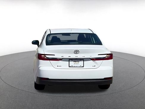 Used 2025 Toyota Camry LE FWD image 10
