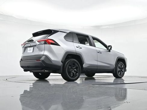 Used 2025 Toyota RAV4 LE FWD image 36