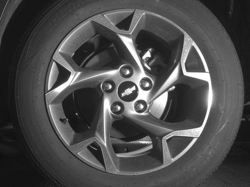 Used 2025 Chevrolet Trax LT FWD image 14