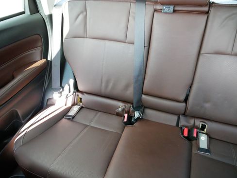 Used 2018 Subaru Forester 2.5i Touring image 12