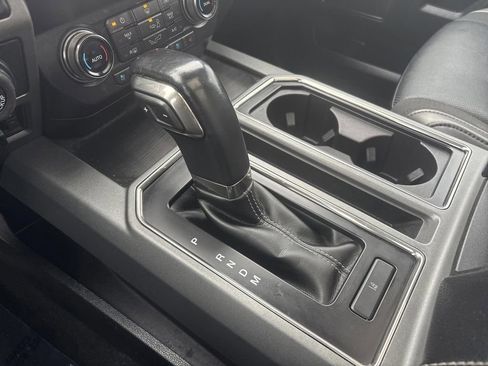 Used 2019 Ford F150 Raptor w/ Equipment Group 802A Luxury image 22