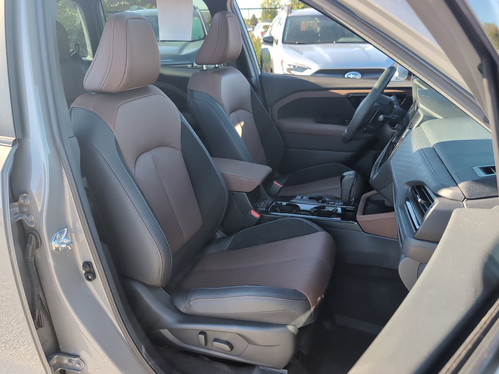 Used 2026 Subaru Forester Touring AWD/4WD image 48