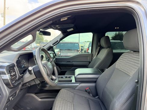 Used 2021 Ford F150 XL w/ STX Appearance Package RWD image 8