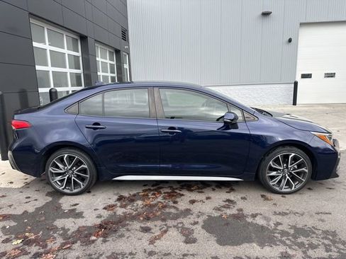 Used 2021 Toyota Corolla SE image 2