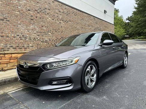 Used 2020 Honda Accord EX image 1