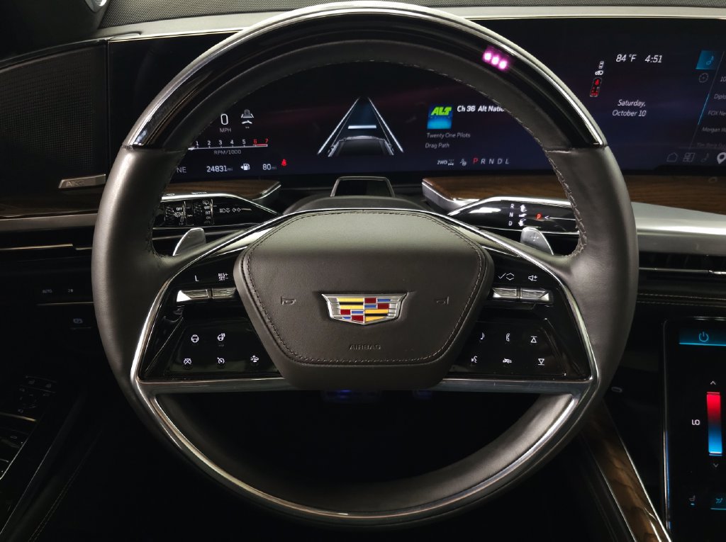 Certified 2025 Cadillac Escalade Sport Platinum w/ LPO, ONYX Package AWD/4WD image 21