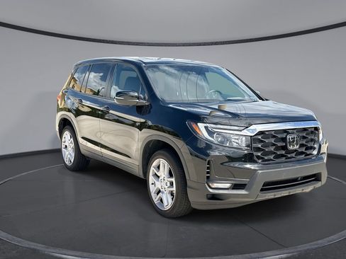 Used 2025 Honda Passport EX-L image 12