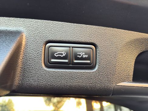 Used 2023 Kia Telluride SX Prestige image 19