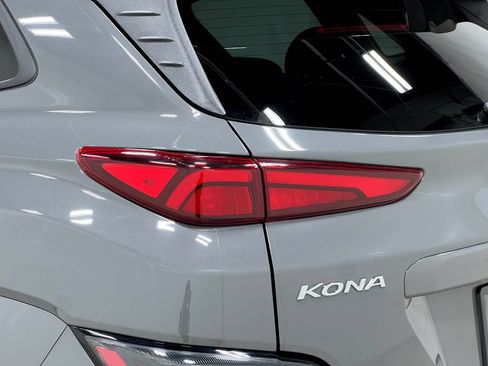 Used 2023 Hyundai Kona Limited FWD image 37