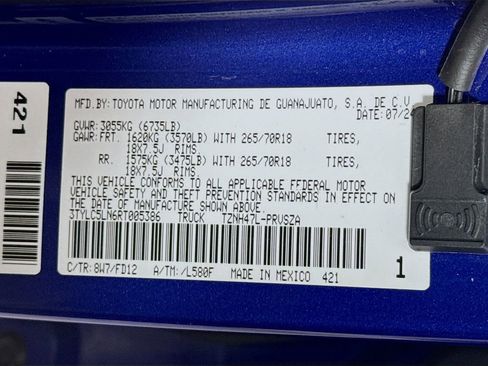 Used 2024 Toyota Tacoma TRD Off-Road w/ TRD Off Road Upgrade Package image 39