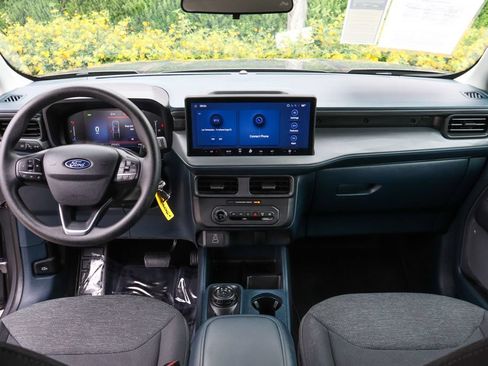 Used 2025 Ford Maverick XL FWD image 28