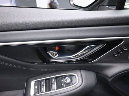 Used 2022 Subaru Outback Limited image 21