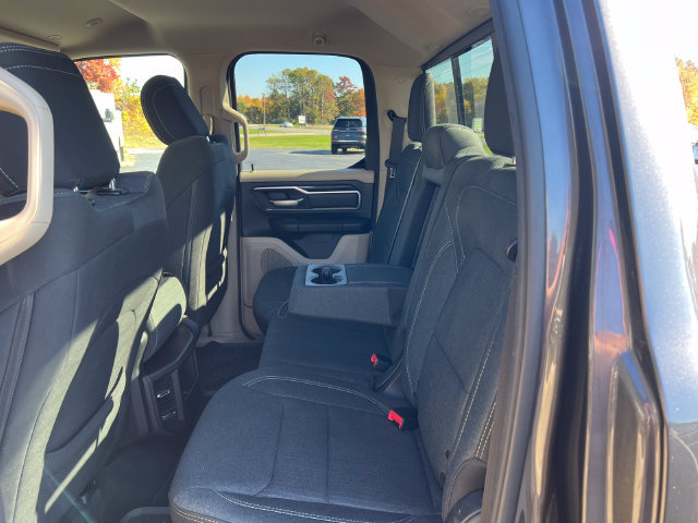 Used 2019 RAM 1500 Big Horn AWD/4WD image 5