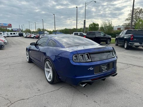 Used 2013 Ford Mustang GT w/ Brembo Brake Pkg image 5