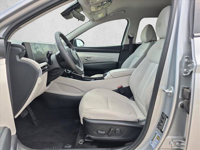 Used 2025 Hyundai Tucson SEL FWD image 14