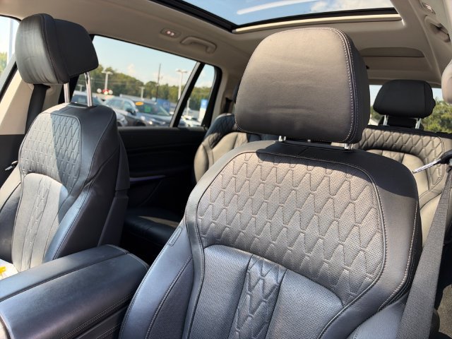 Used 2020 BMW X7 xDrive40i w/ Premium Package AWD/4WD image 20