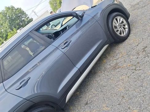 Used 2017 Hyundai Tucson SE w/ SE Popular Package 02 AWD/4WD image 12