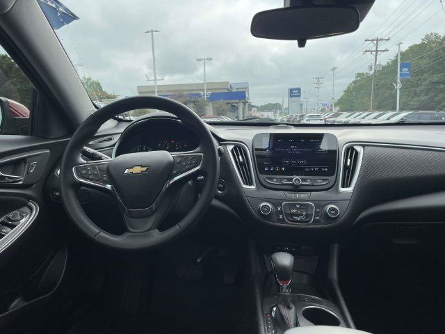 Used 2024 Chevrolet Malibu RS FWD image 17