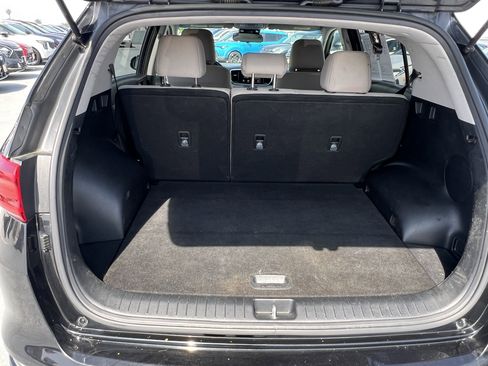 Certified 2020 Kia Sportage LX w/ LX Popular Package image 21