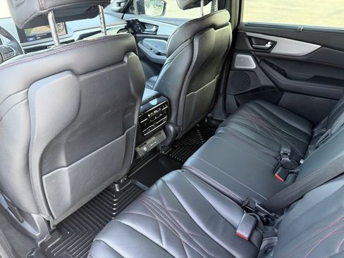 Used 2025 Acura MDX A-Spec image 23