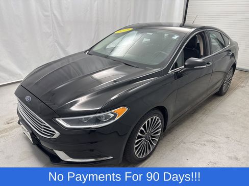 Used 2018 Ford Fusion SE w/ Fusion SE Technology Package image 5