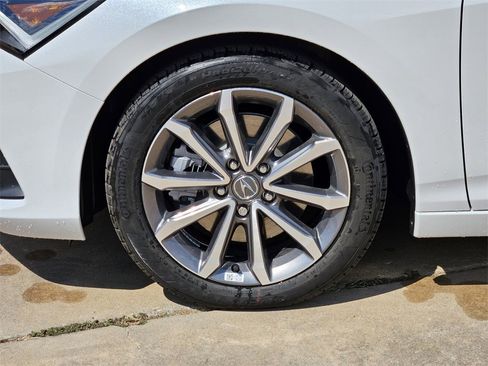 New 2025 Acura Integra image 10