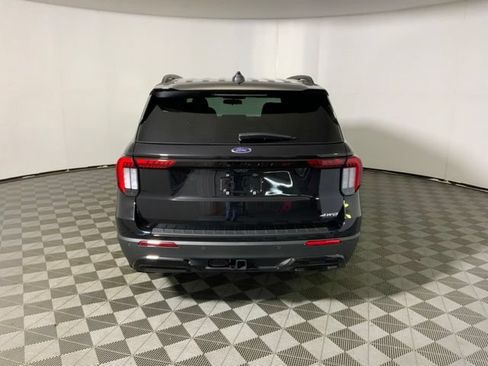New 2026 Ford Explorer ST-Line AWD/4WD image 8