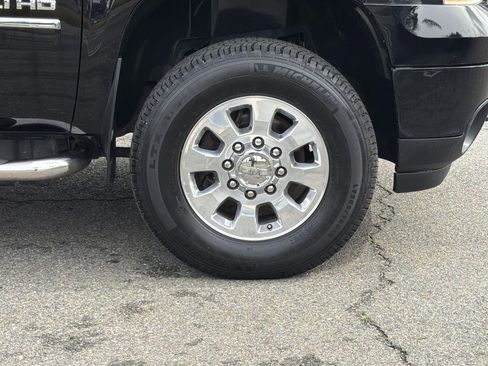 Used 2013 GMC Sierra 3500 Denali w/ Suspension Package, Off-Road image 32