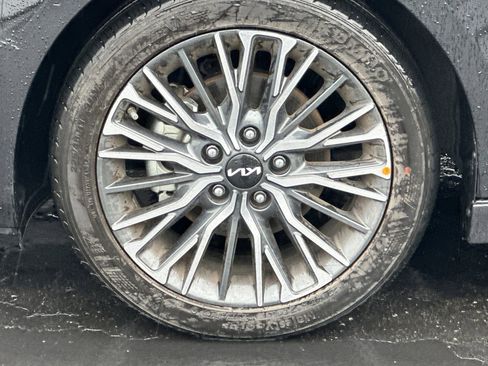 Certified 2024 Kia Forte GT-Line w/ GT-Line Premium Package image 45