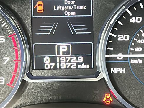 Used 2017 Subaru Forester 2.5i Premium AWD/4WD image 23