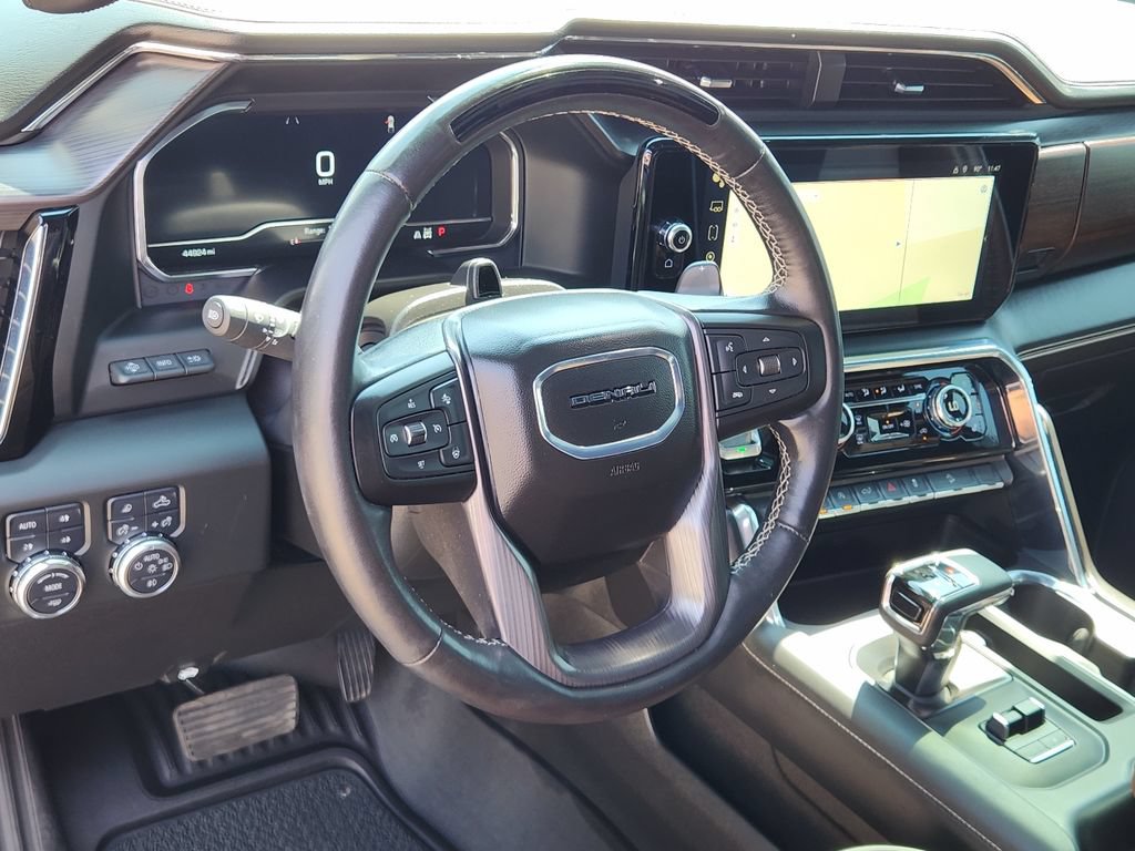 Used 2025 GMC Sierra 1500 Denali Ultimate AWD/4WD image 22
