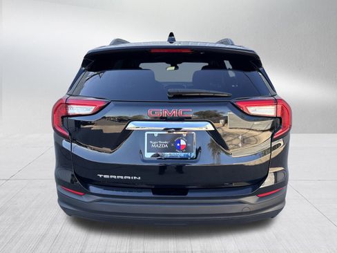 Used 2022 GMC Terrain SLE w/ Driver Convenience Package image 7