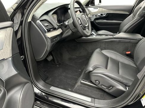 Certified 2024 Volvo XC90 T8 Ultimate w/ Protection Package Premier AWD/4WD image 11