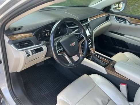 Used 2018 Cadillac XTS Luxury AWD/4WD image 14