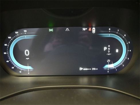 Used 2023 Volvo XC60 B5 Ultimate w/ Protection Package Premier image 27