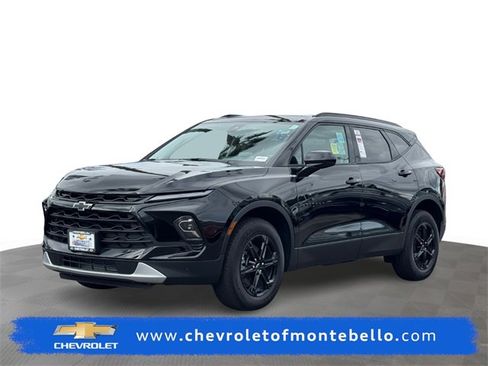 New 2025 Chevrolet Blazer LT w/ Convenience Package image 1