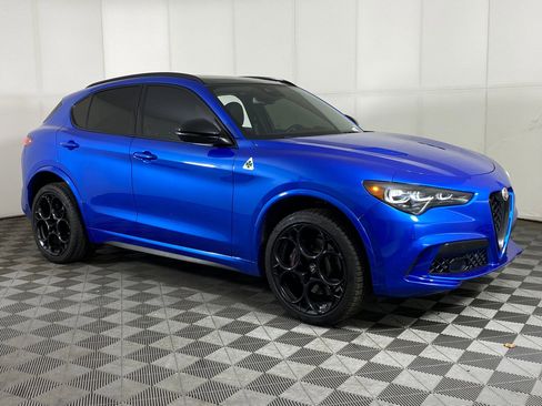 Used 2024 Alfa Romeo Stelvio Quadrifoglio w/ Active Assist Plus Package image 6