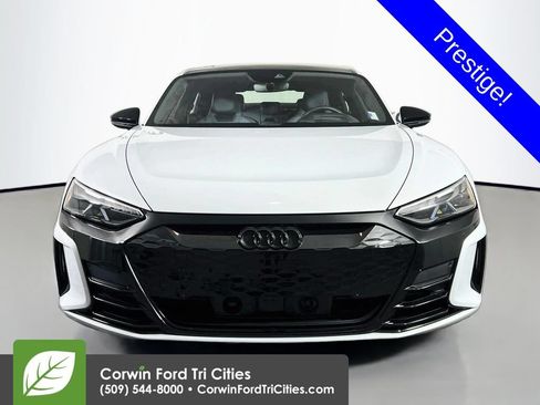 Used 2022 Audi e-tron GT Prestige w/ Prestige Package AWD/4WD image 3