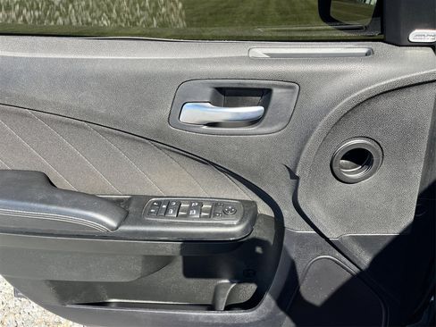 Used 2023 Dodge Charger SXT w/ Blacktop Package image 20