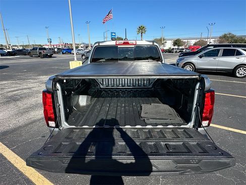 Used 2023 Chevrolet Colorado LT w/ LT Convenience Package II image 25