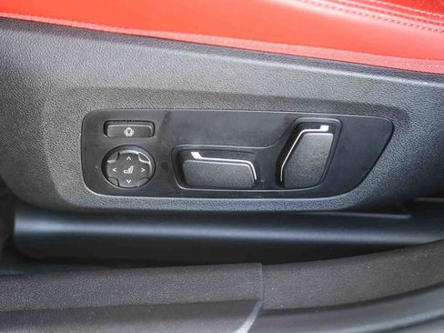 Used 2025 BMW M3 Competition w/ M Driver's Package image 18