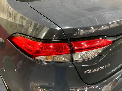 Used 2024 Toyota Corolla LE FWD image 29