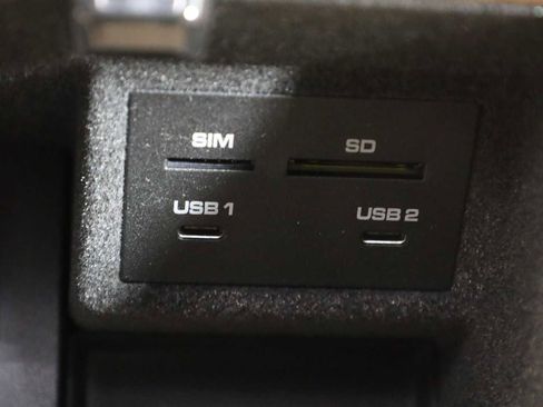 New 2026 Porsche Macan S image 36